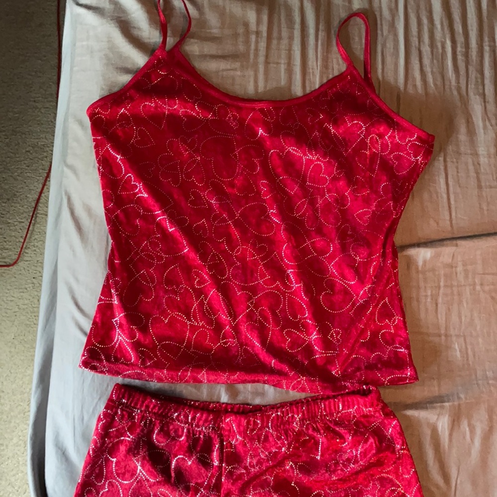 Red heart pajama set